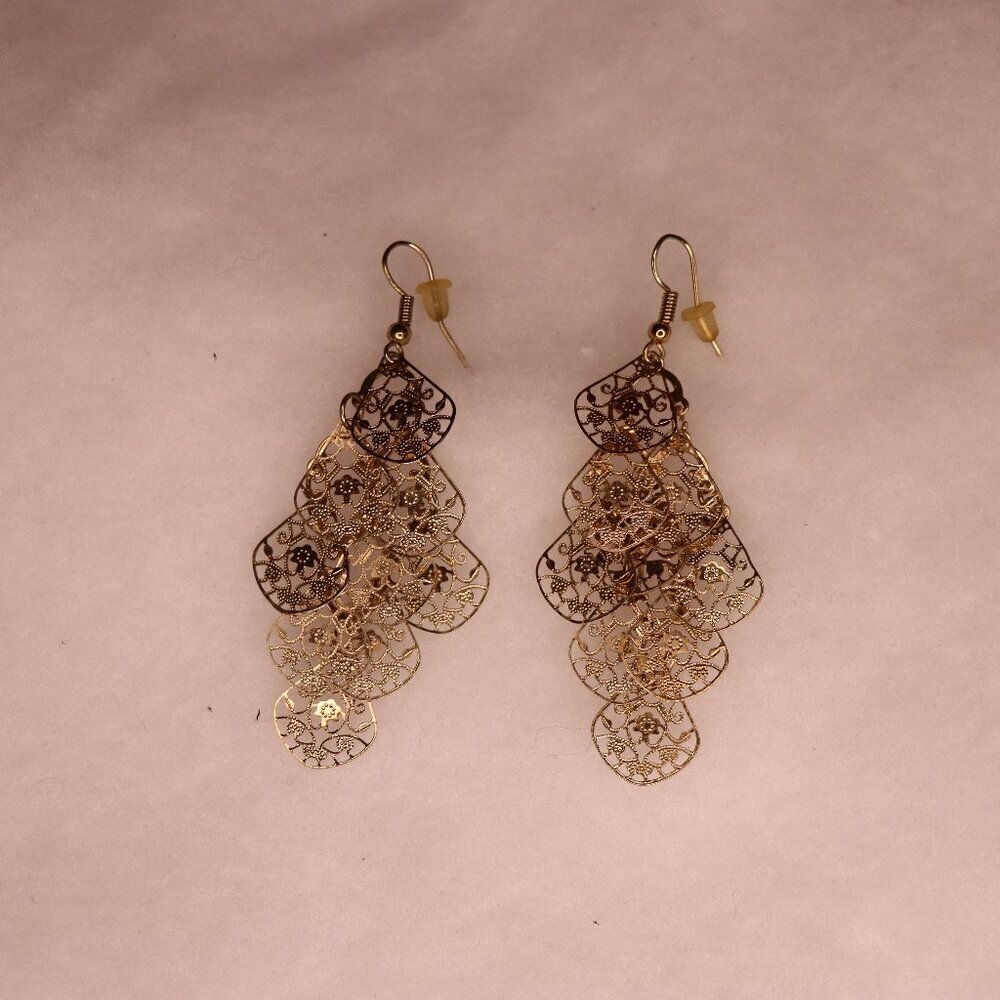 Beautifully crafted gold drop fan shaped cascade earrings etched metal